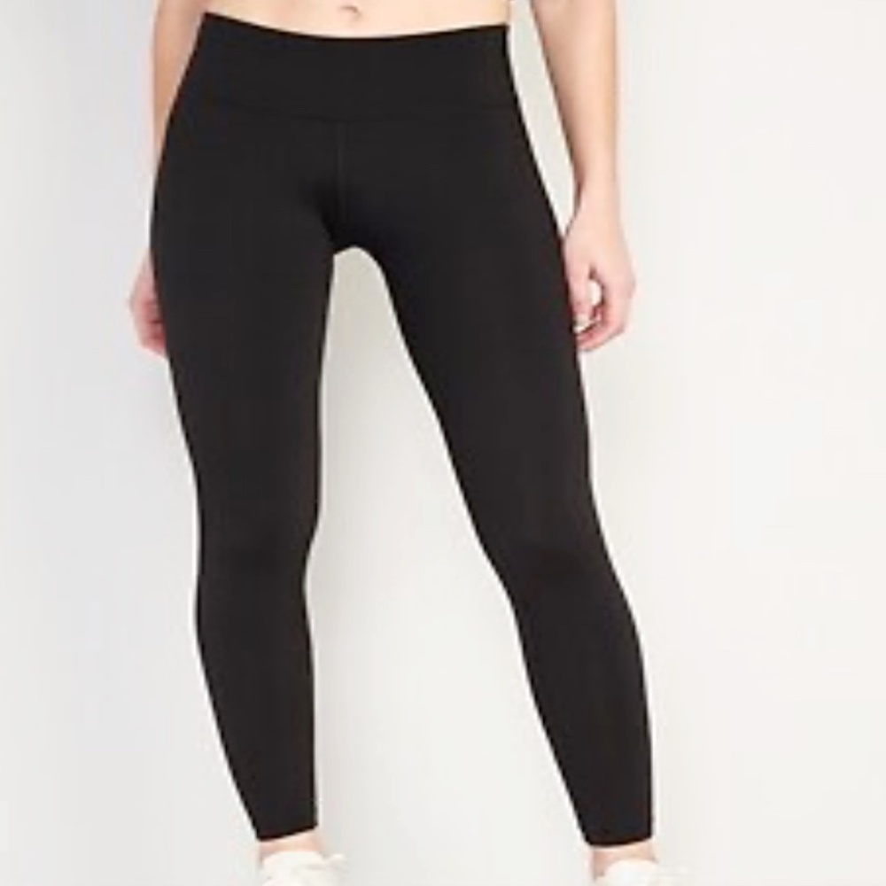 Old Navy Mid-Rise PowerPress Black Leggings Size MP
